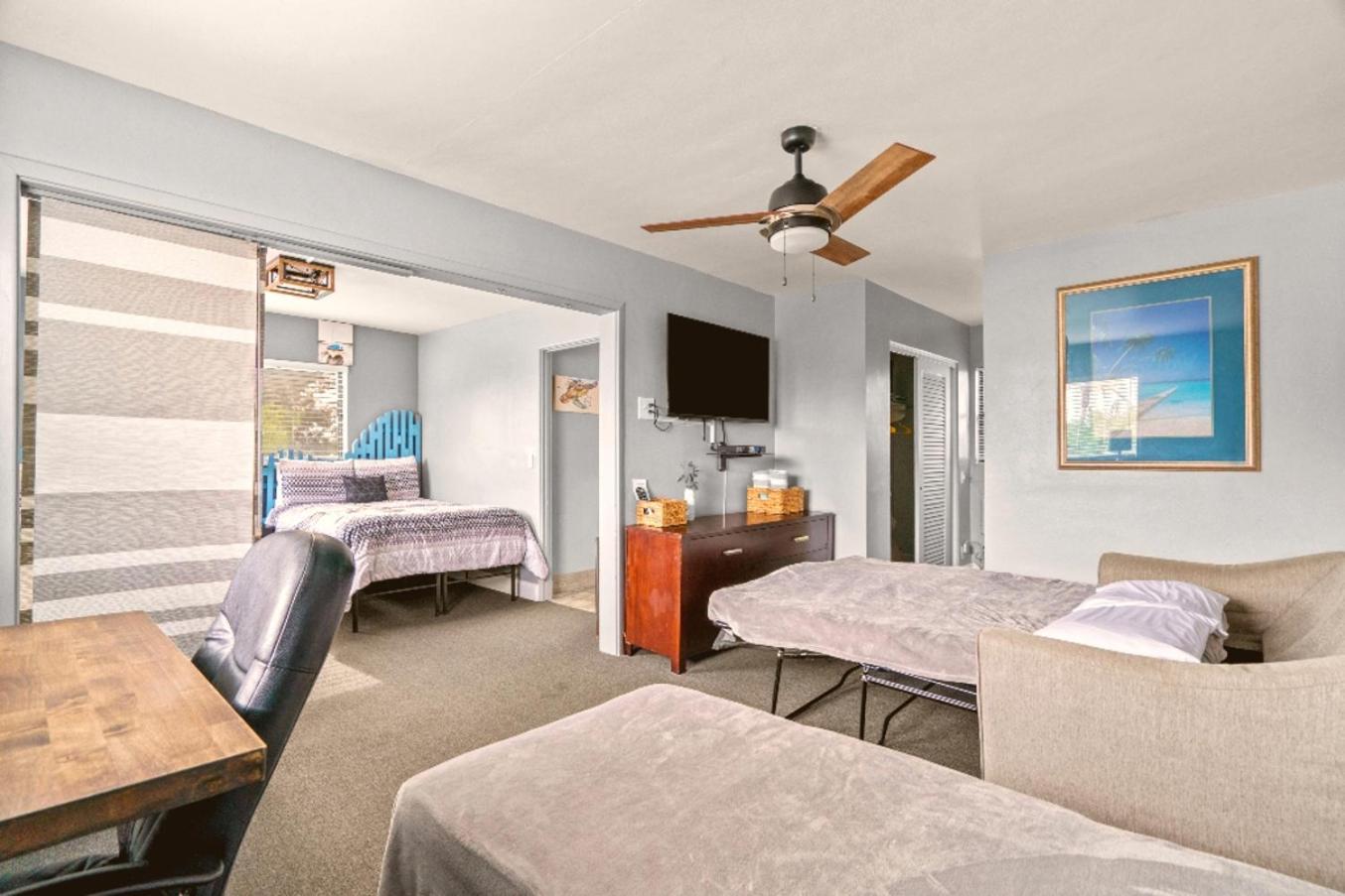Boutique Beach Retreat St. Pete Beach Exterior foto